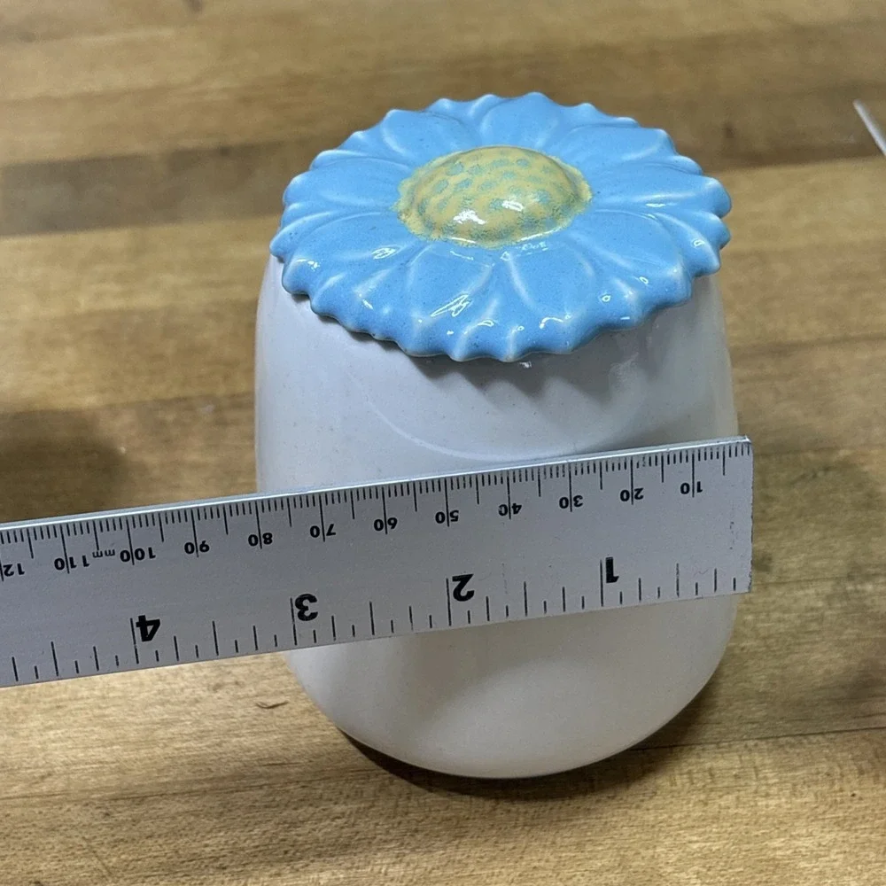 Vintage Abingdon USA 679 Blue Daisy Canister Salt Pepper Shakers Pottery Set